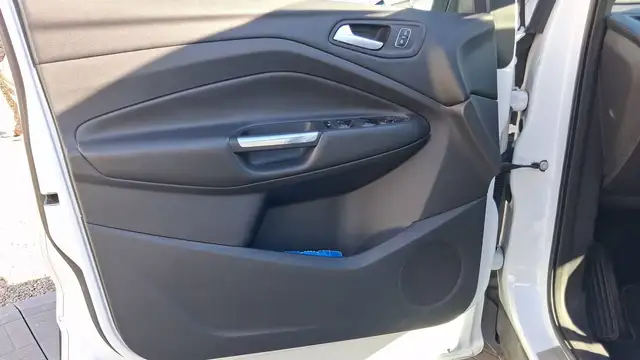 Ford Kuga view 7
