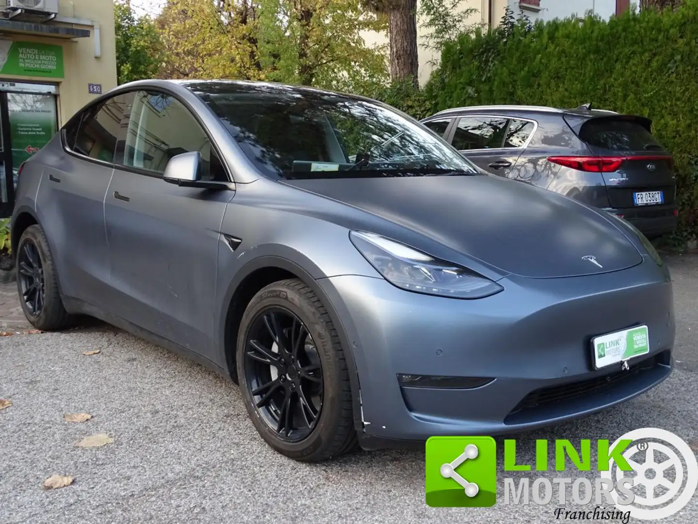 Tesla Model Y Long Range Dual Motor 440cv AWD Bianco - 1