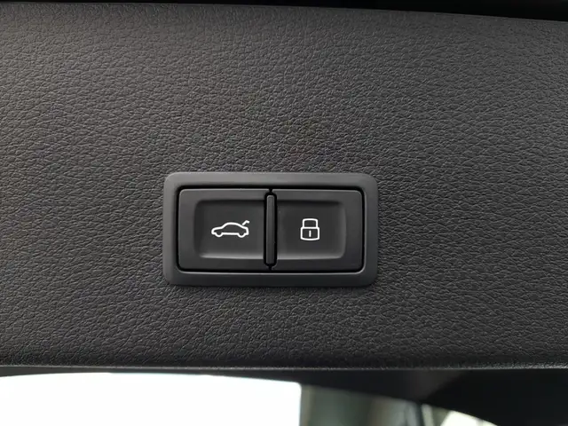 Audi e-tron SB 95 quattro S-LINE *NP: 118.874,-- / SPORTSITZE PLUS MIT MEMORY / 22 ZOLL / MATRIX-LED / BANG & OLUFSEN* Ansicht 15