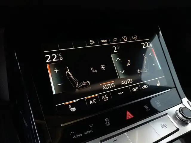 Audi e-tron SB 95 quattro S-LINE *NP: 118.874,-- / SPORTSITZE PLUS MIT MEMORY / 22 ZOLL / MATRIX-LED / BANG & OLUFSEN* Ansicht 6