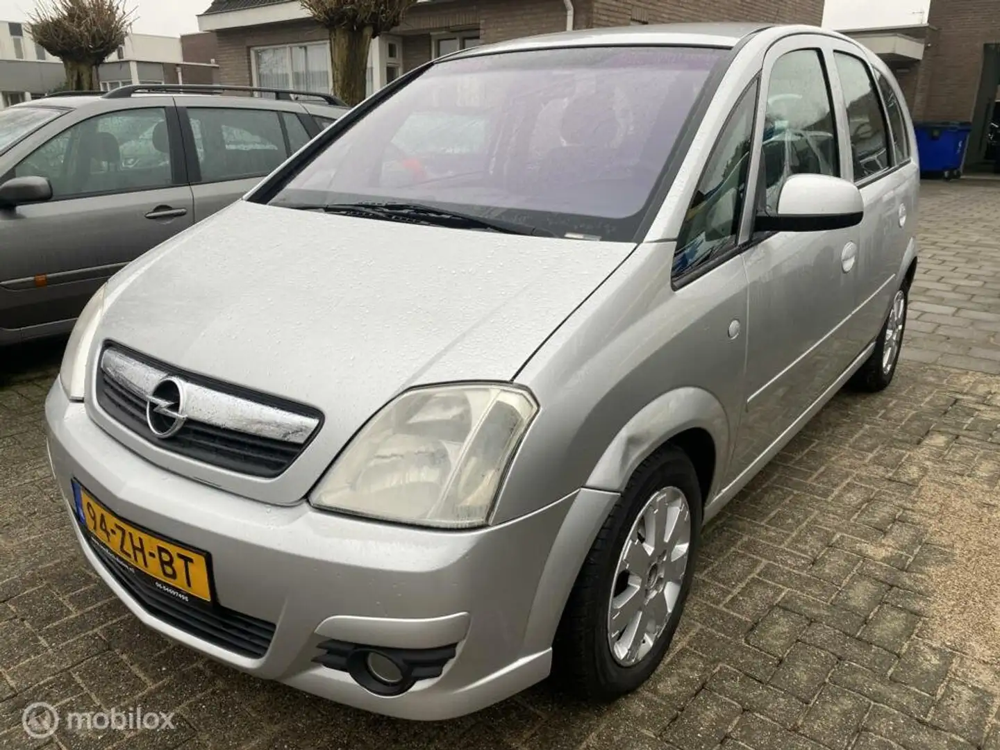 Opel Meriva 1.6-16V COSMO 272.DKM ECC CRUISE APK 14-02-2025 Grijs - 1