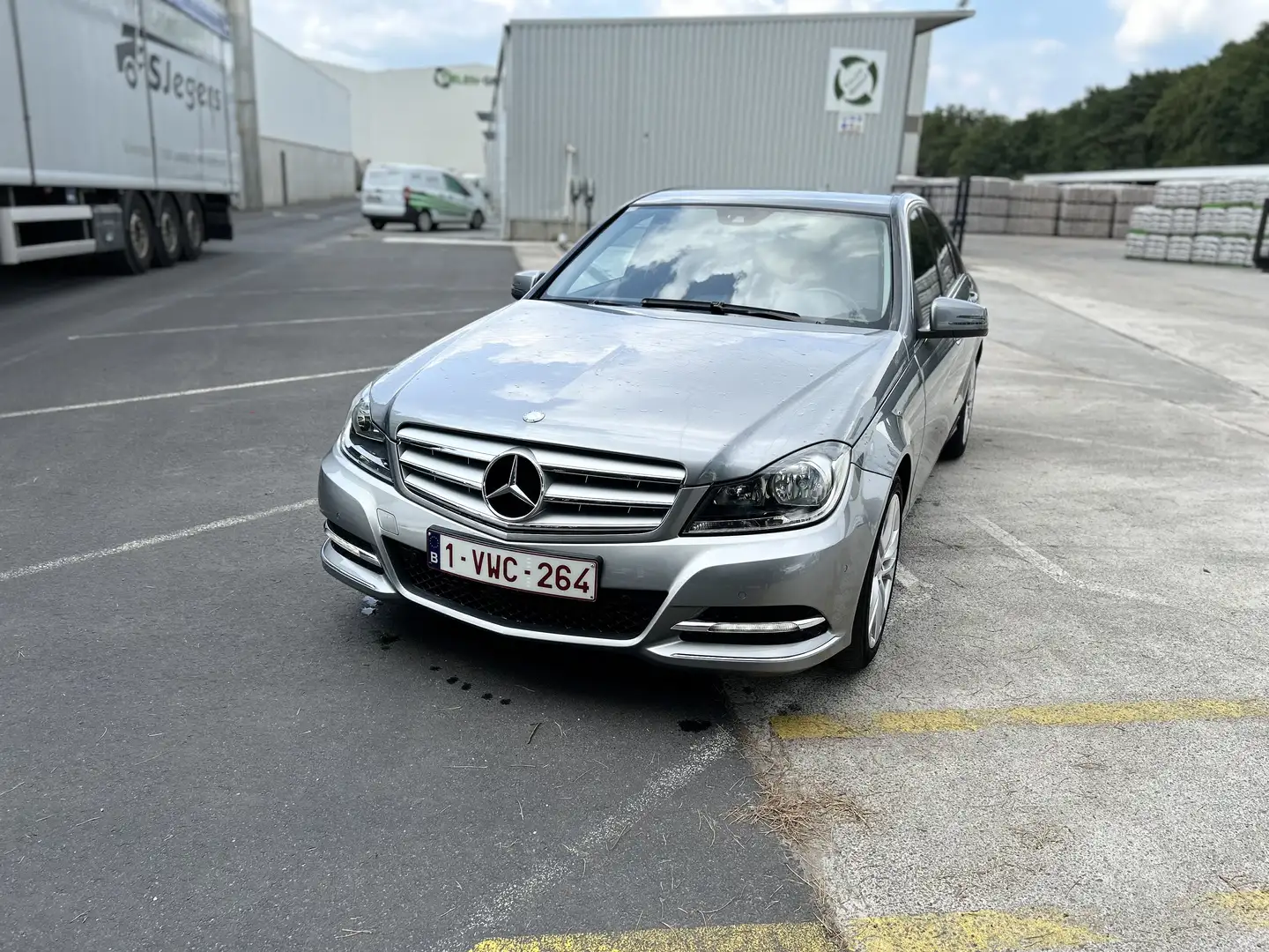 Mercedes-Benz C 200 CDI DPF (BlueEFFICIENCY) Argent - 1