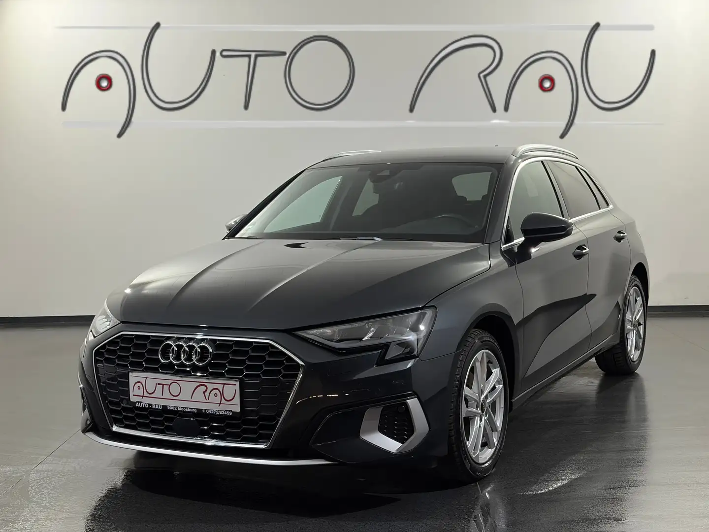 Audi A3 Sportback 30 TDI advanced Grau - 1