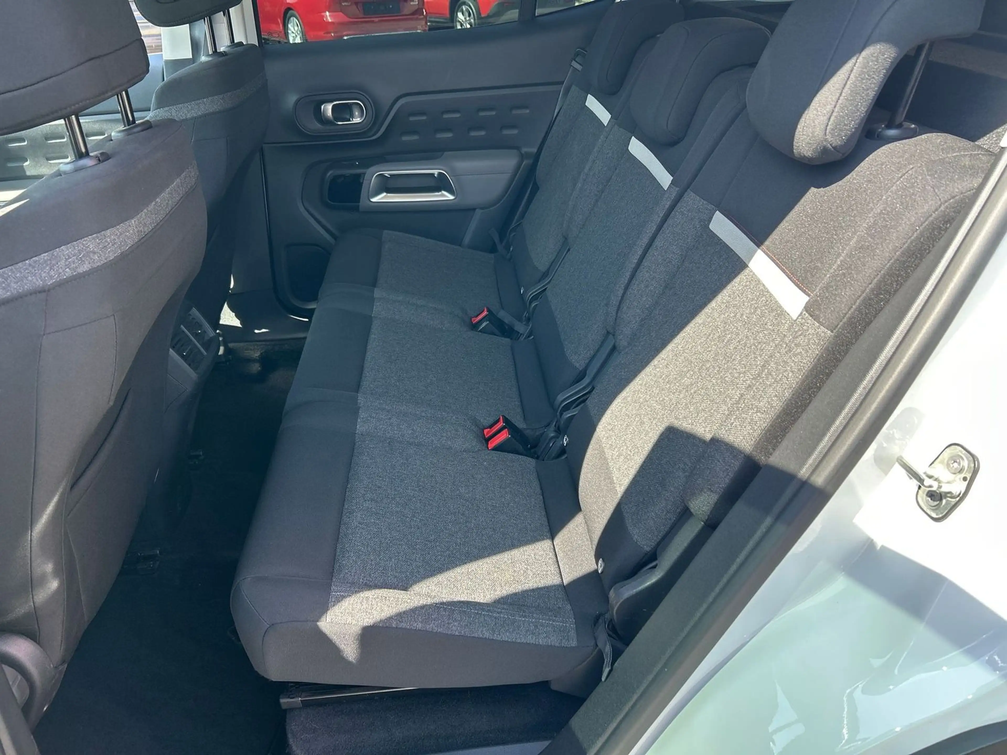 Citroen C5 Aircross Live Pack / TÜV+SERVICE NEU / GARANTIE — photo 15