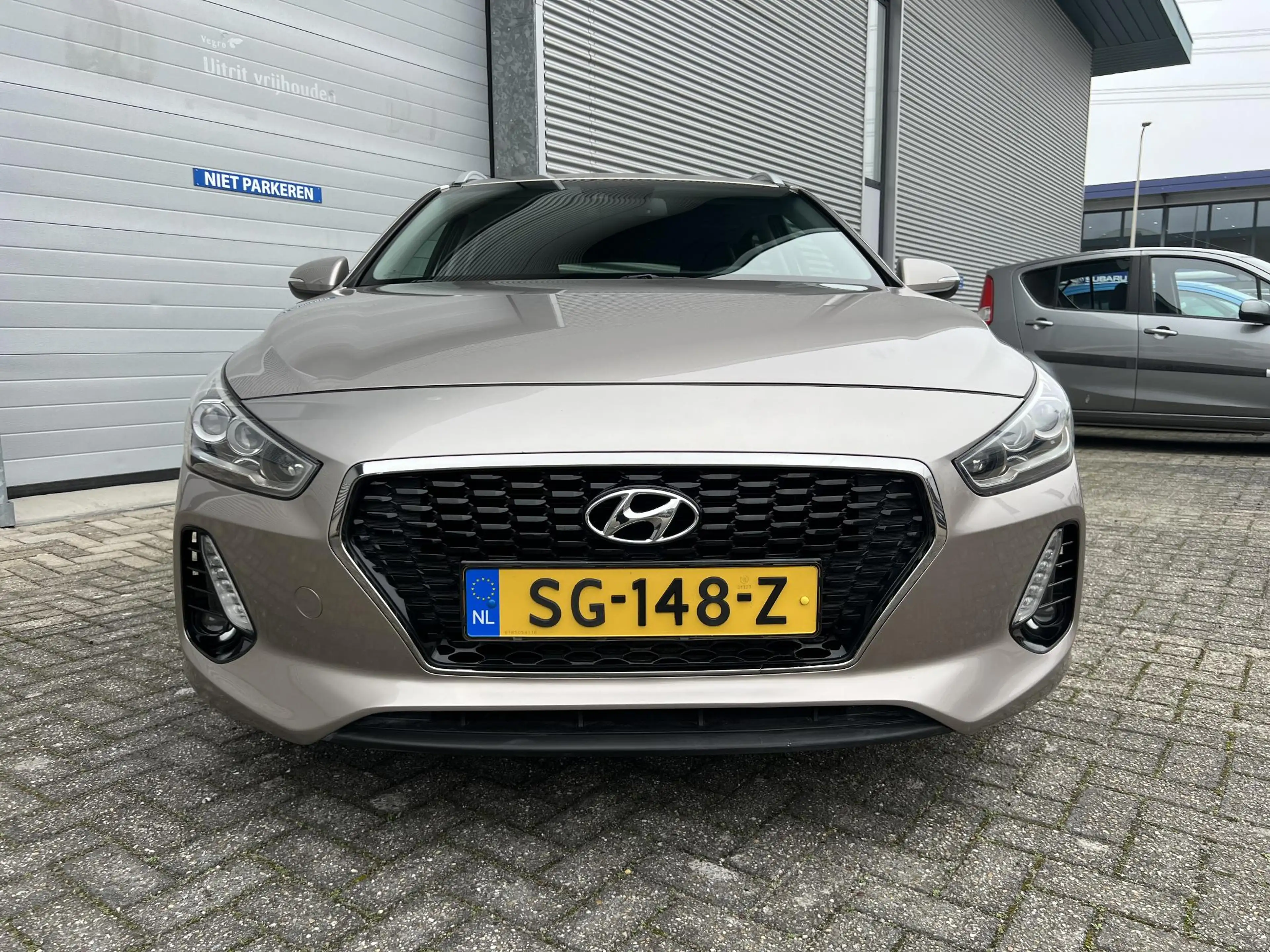 Hyundai i30 Wagon 1.4 T-GDI Premium | Apple Carplay & Android — photo 2