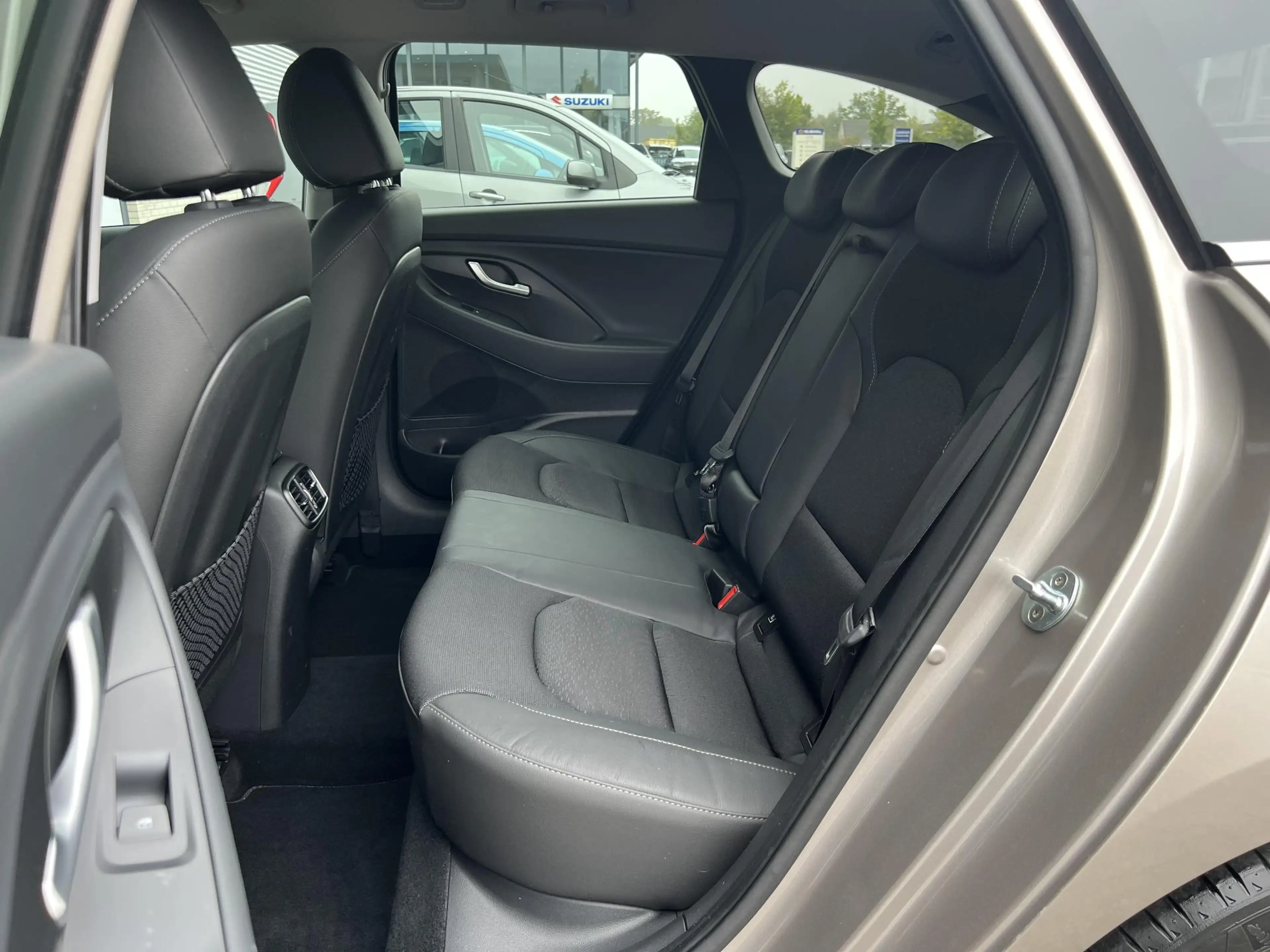 Hyundai i30 Wagon 1.4 T-GDI Premium | Apple Carplay & Android — photo 9
