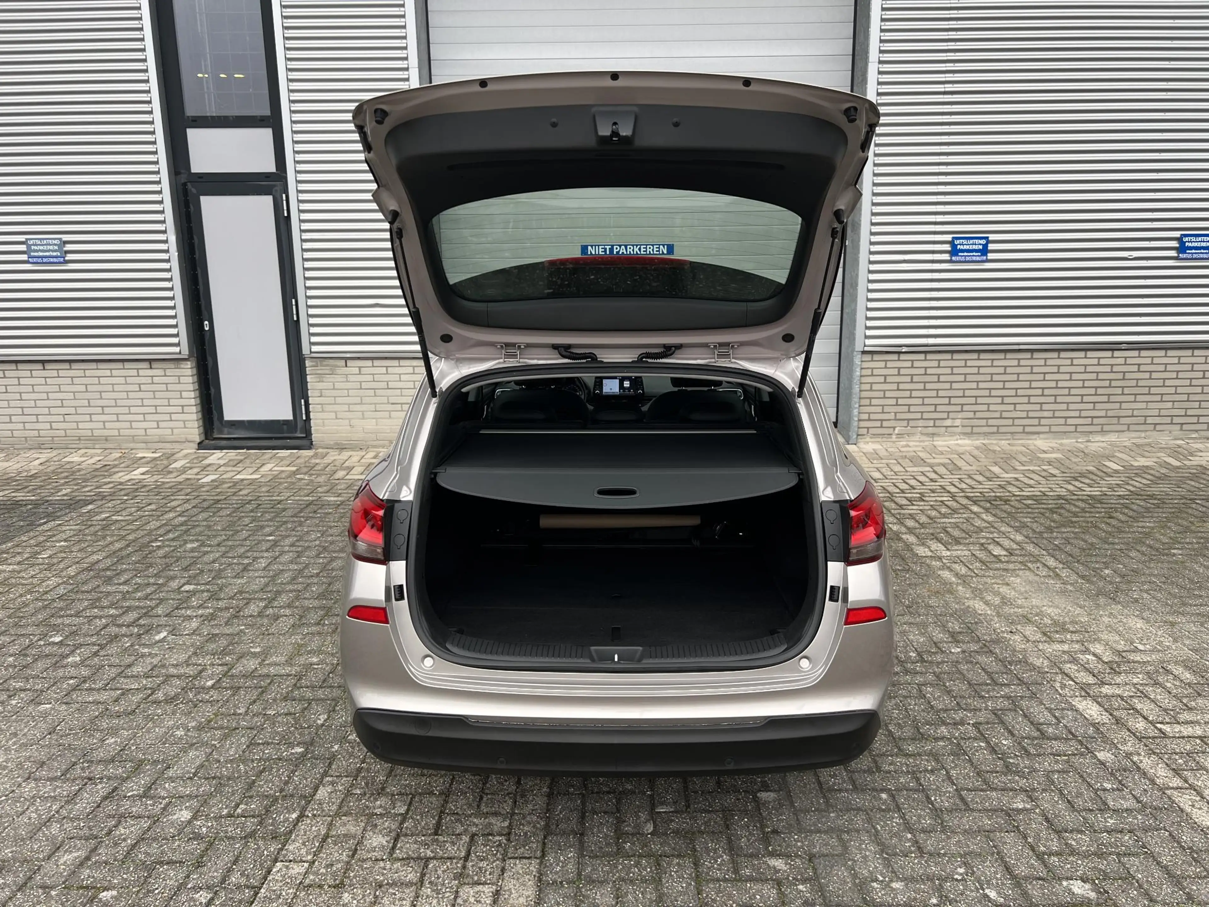 Hyundai i30 Wagon 1.4 T-GDI Premium | Apple Carplay & Android — photo 10