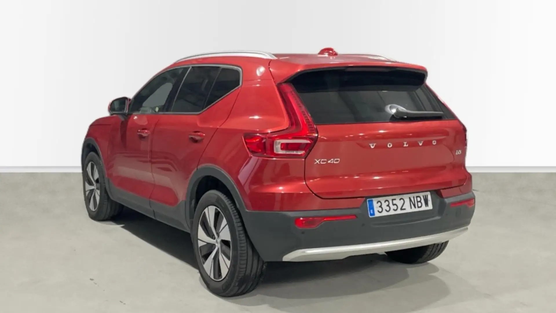Volvo XC40 2.0 B3 CORE AUTO 5P - 2