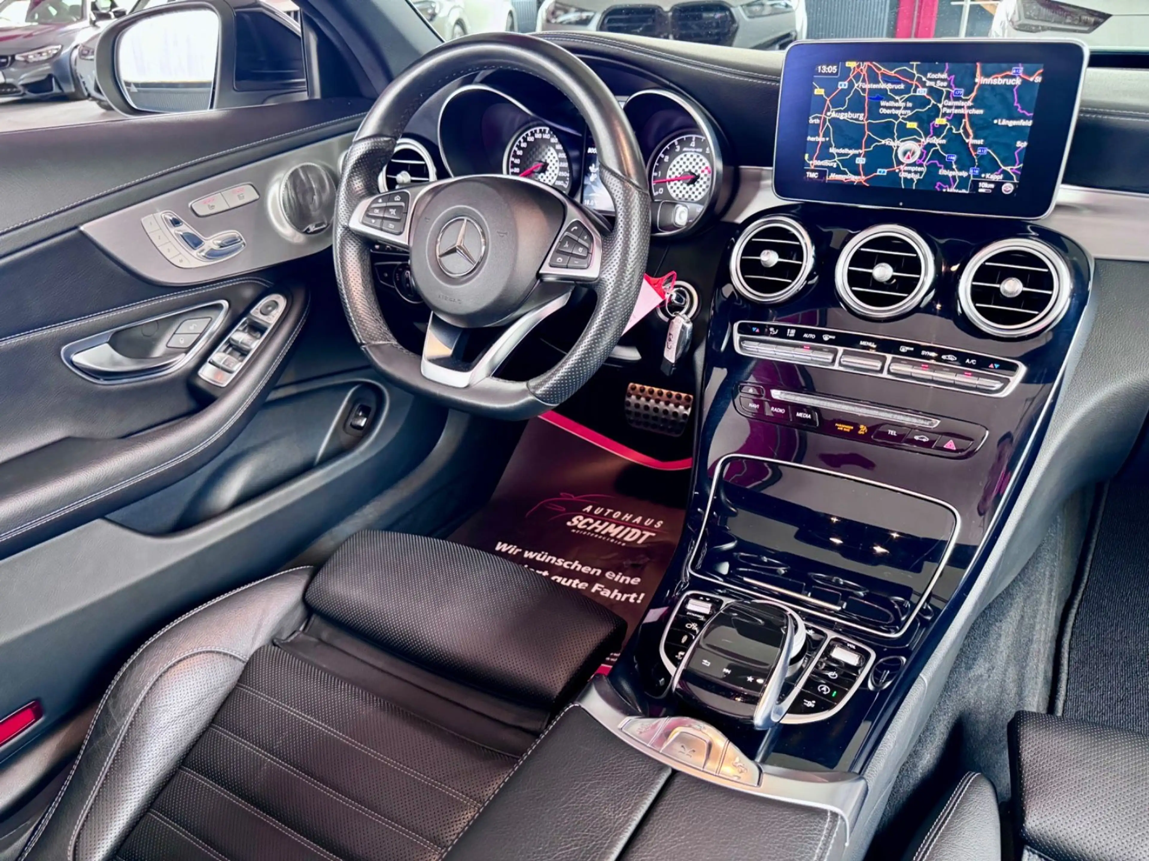 Mercedes-Benz C 43 AMG Cabrio Burmester LED Distronic 360° 19" — photo 3