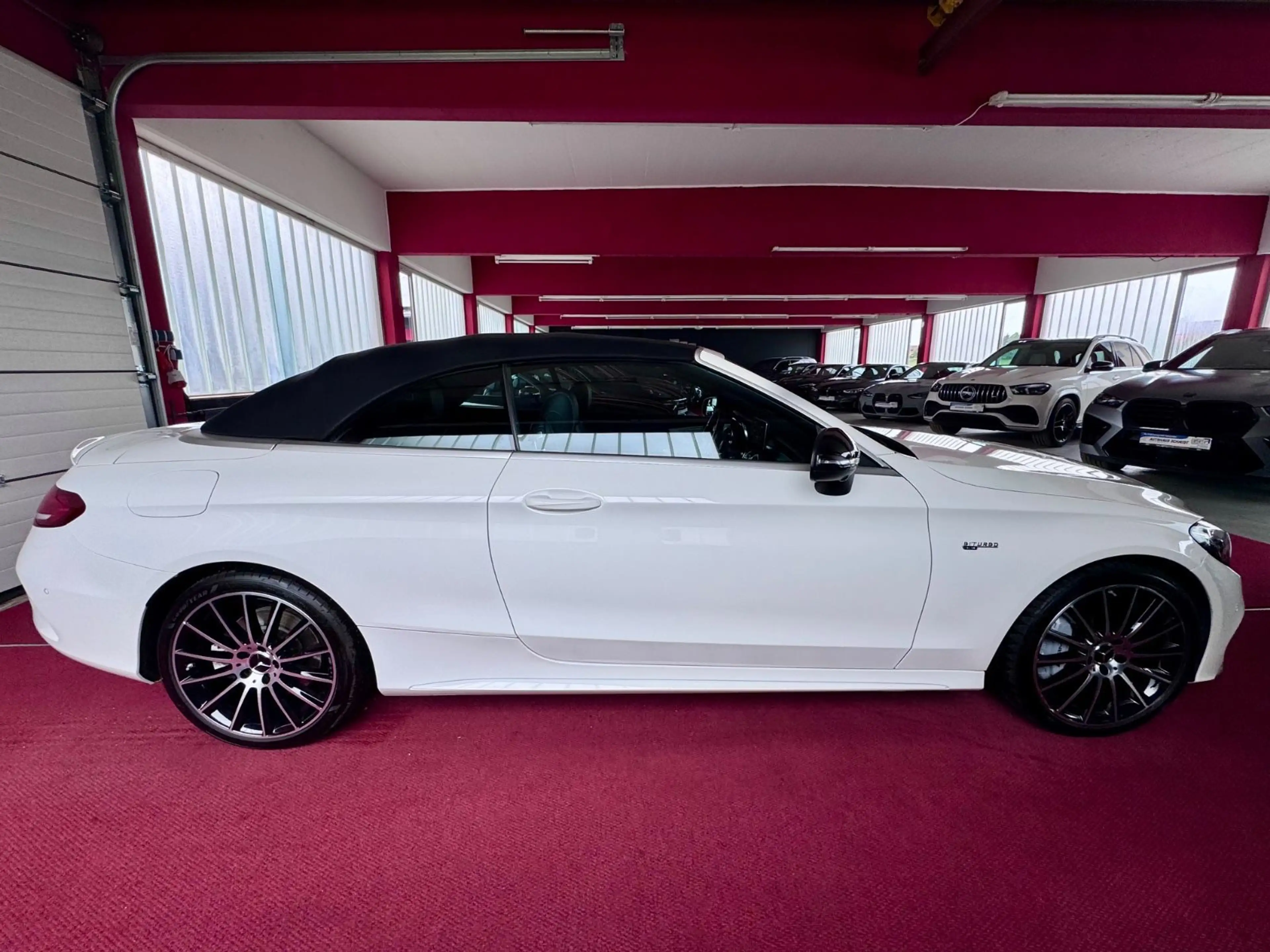 Mercedes-Benz C 43 AMG Cabrio Burmester LED Distronic 360° 19" — photo 5