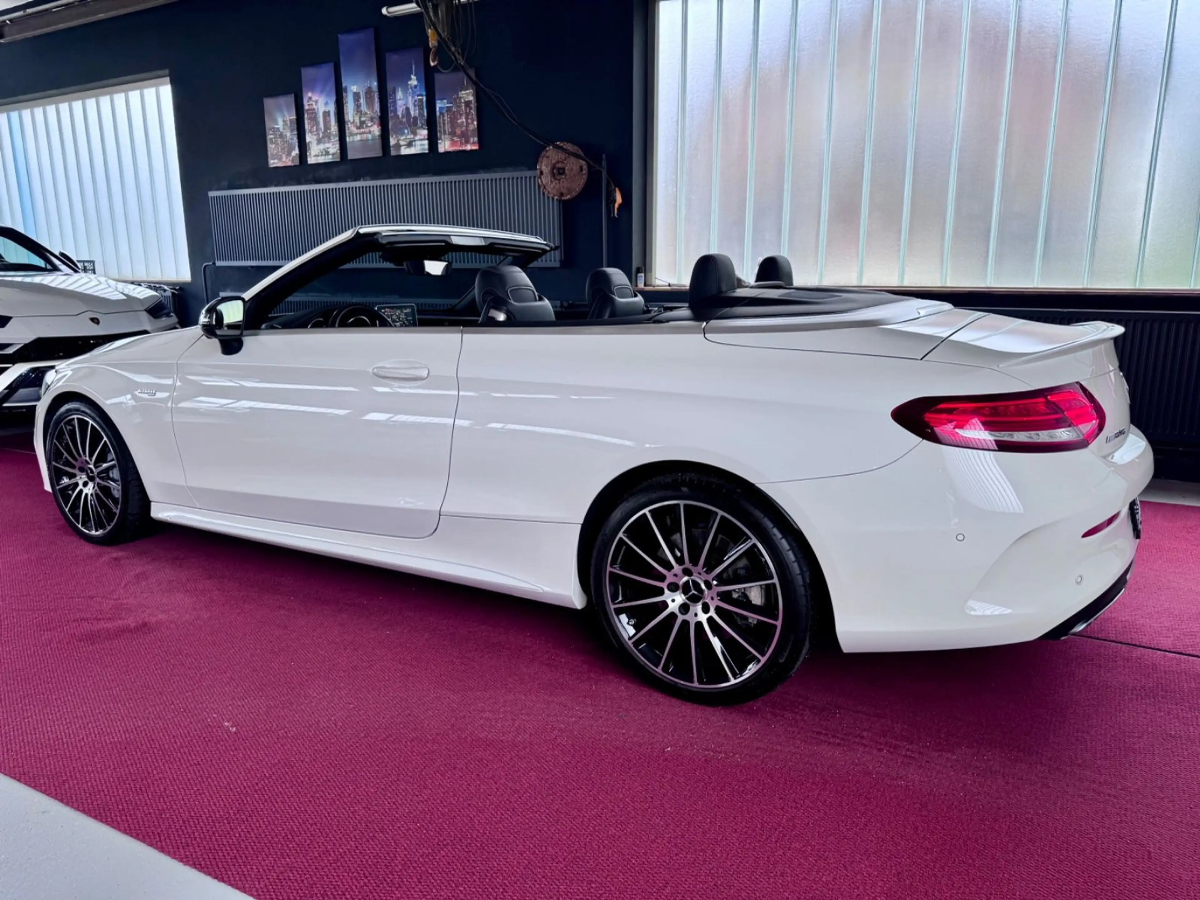 Mercedes-Benz C 43 AMG Cabrio Burmester LED Distronic 360° 19" — photo 15