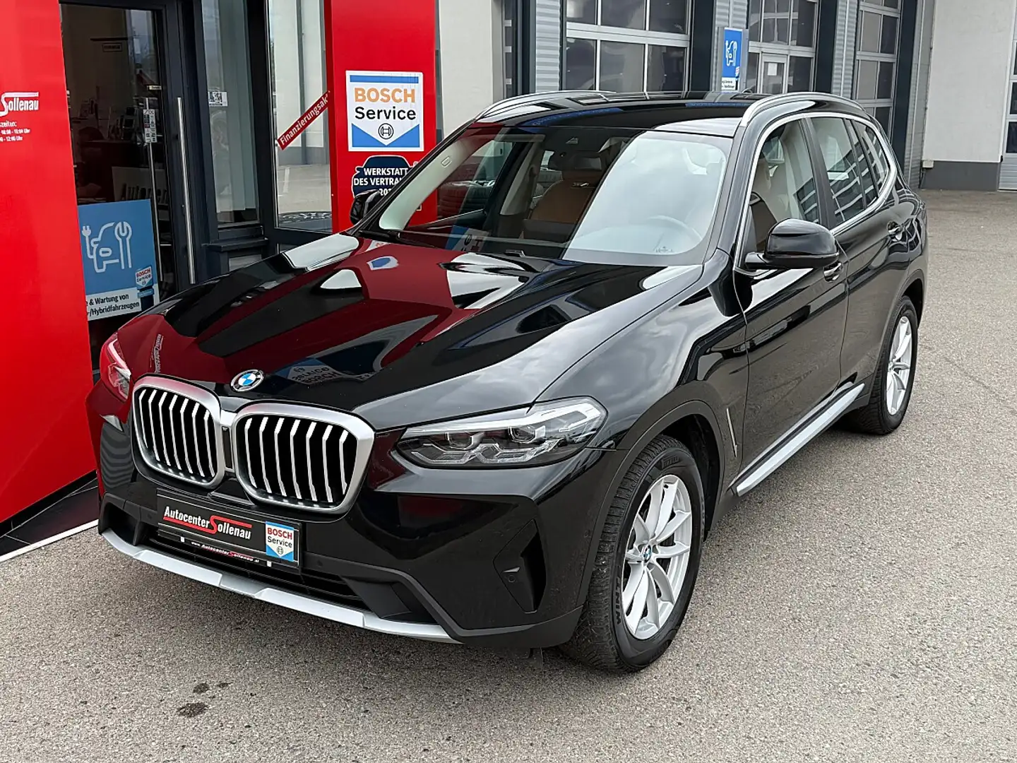 BMW X3 xDrive 20d Mild-Hybrid Schwarz - 2