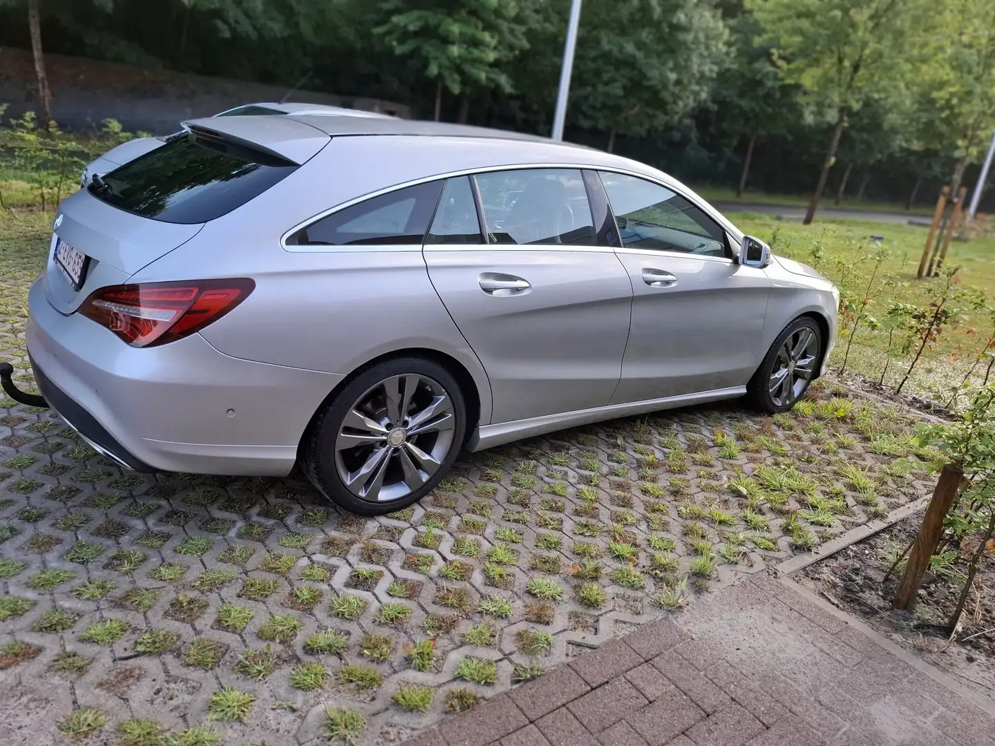 Mercedes-Benz CLA 180 Urban - 1