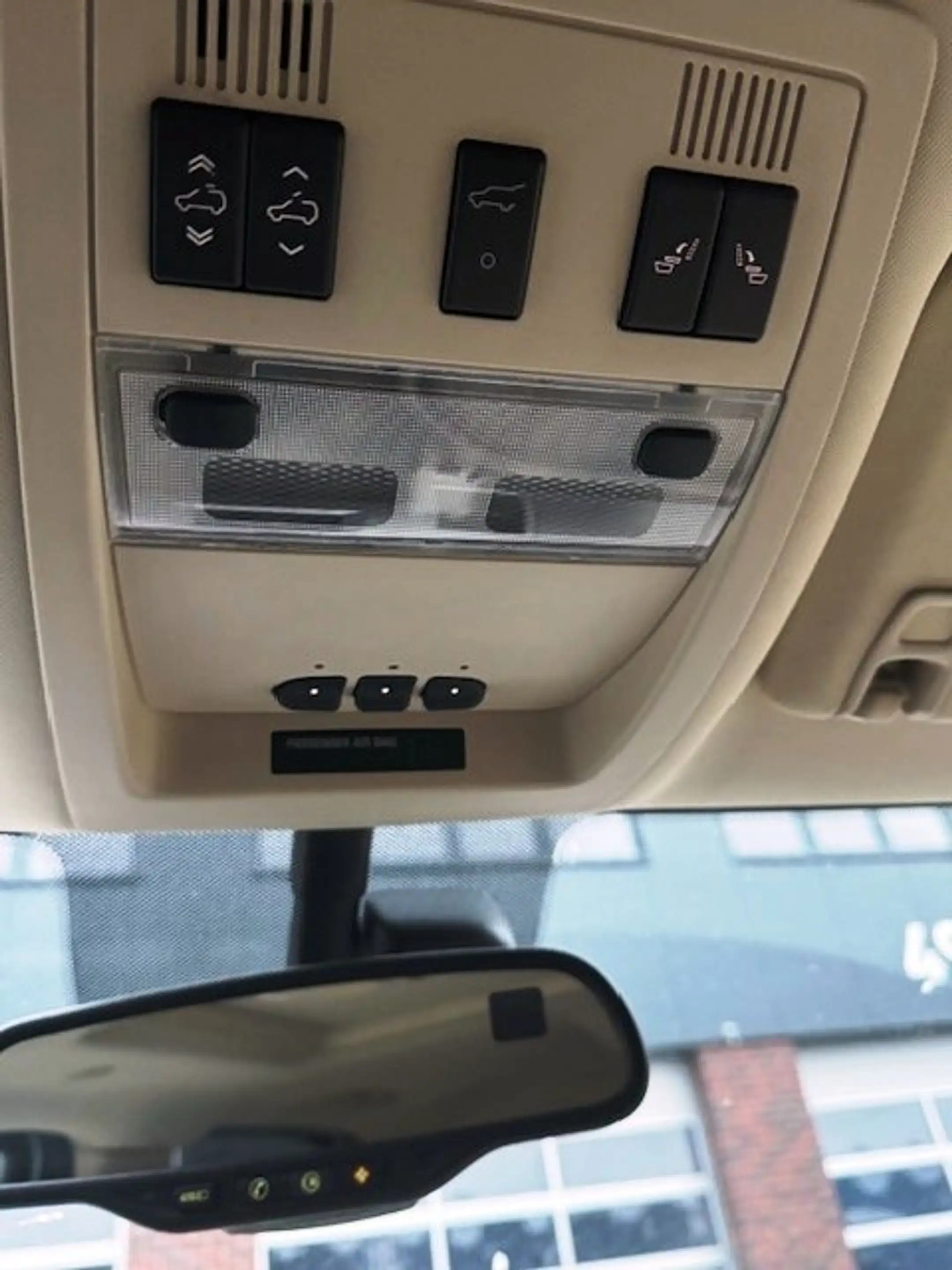 Cadillac Escalade Escalade 6.2 V8 — photo 11