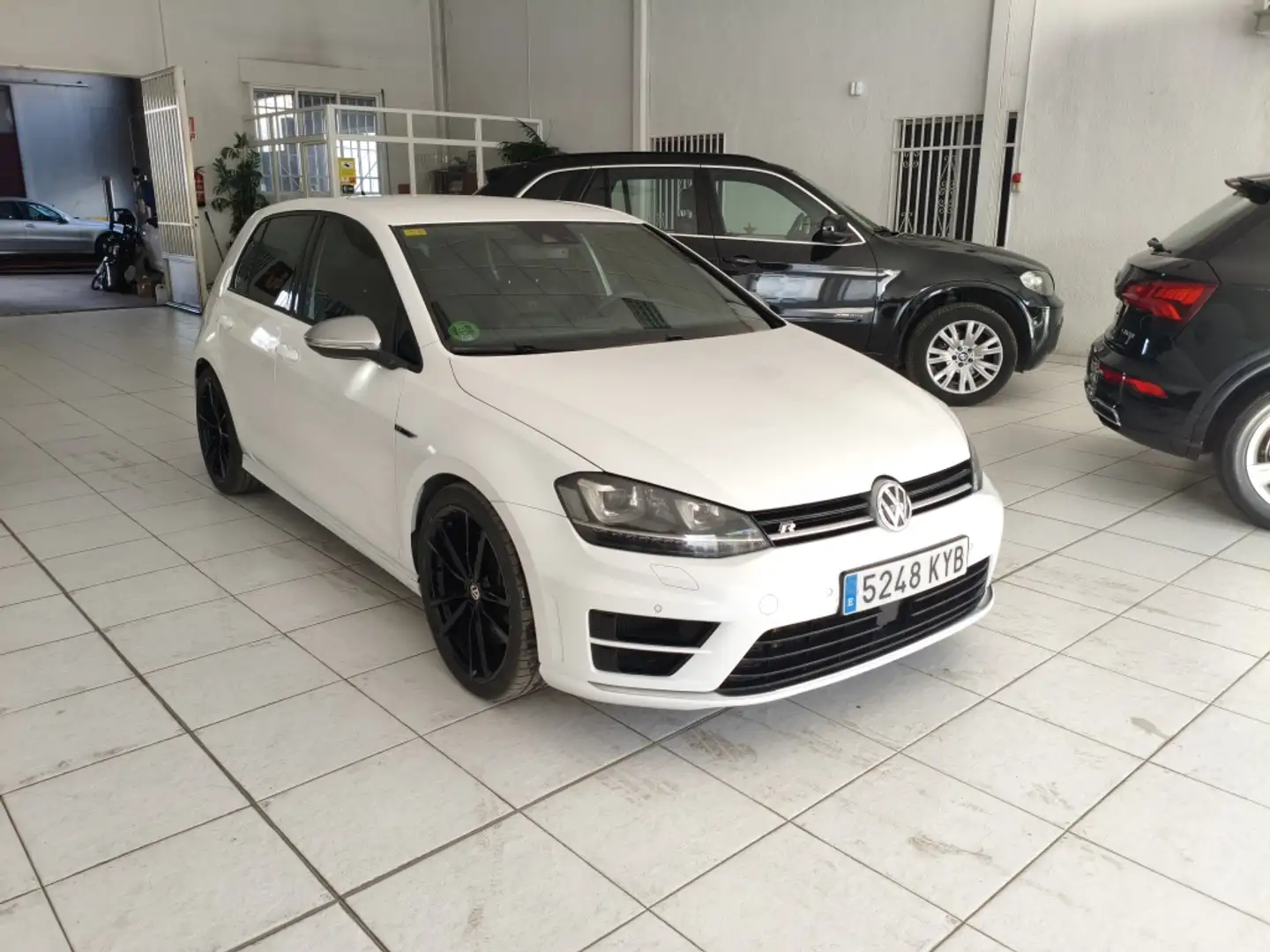 Volkswagen Golf 2.0 TSI R DSG 300 Blanco - 2