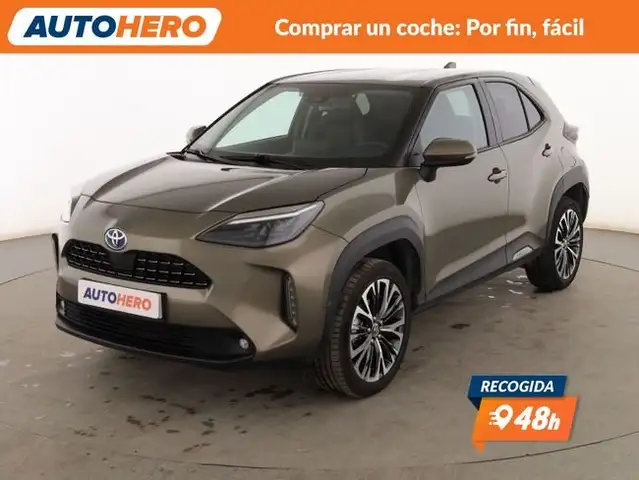 2023 Toyota Yaris Cross in Yellow for sale