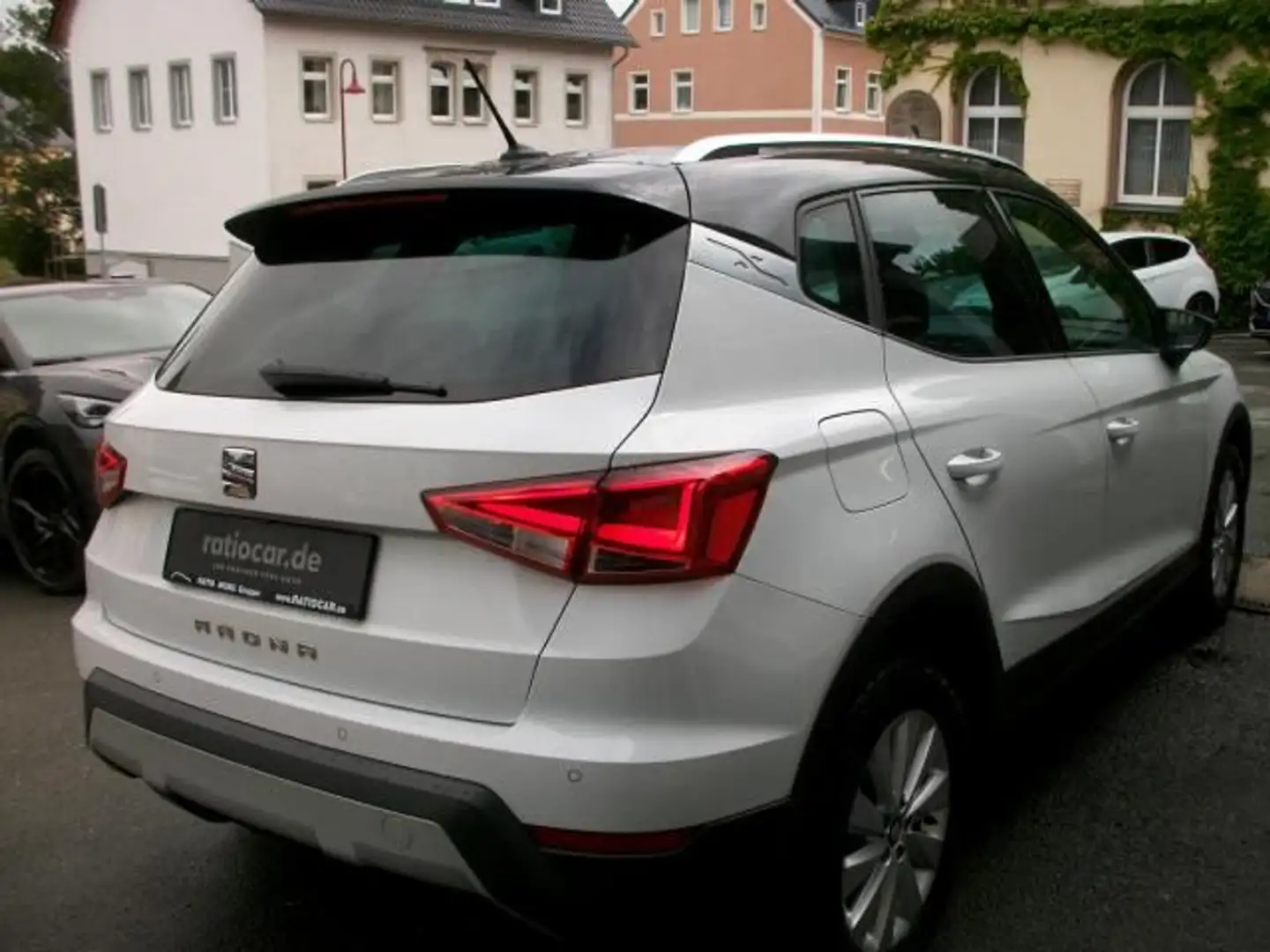 SEAT Arona ARONA XCELLENCE 1.6 TDI NAVI TOTWINKEL-ASS. AHZV Wit - 2