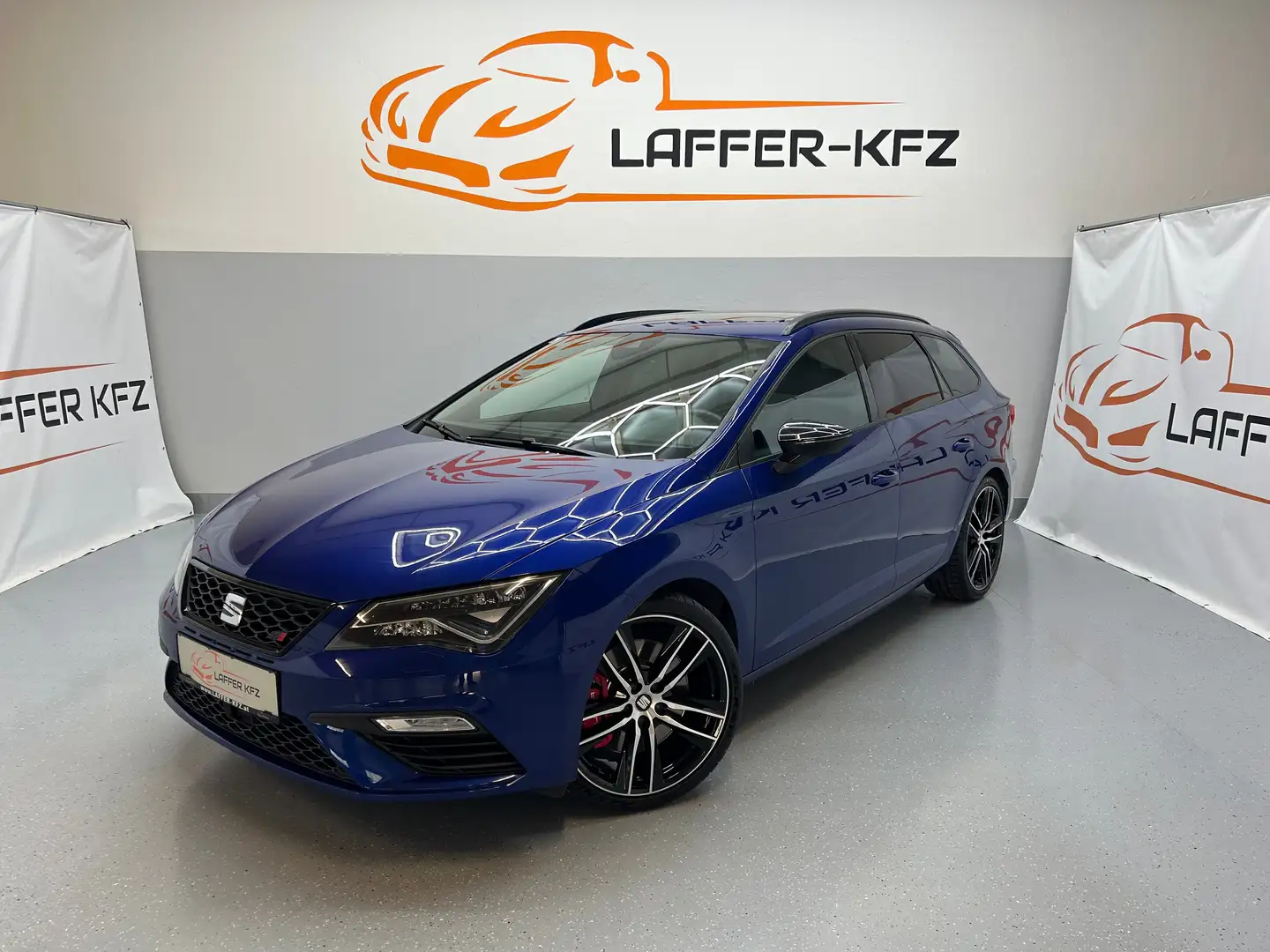 SEAT Leon Cupra ST 300 4Drive KLIMAAUTO SCHALENSITZ ACC PDC Blau - 1