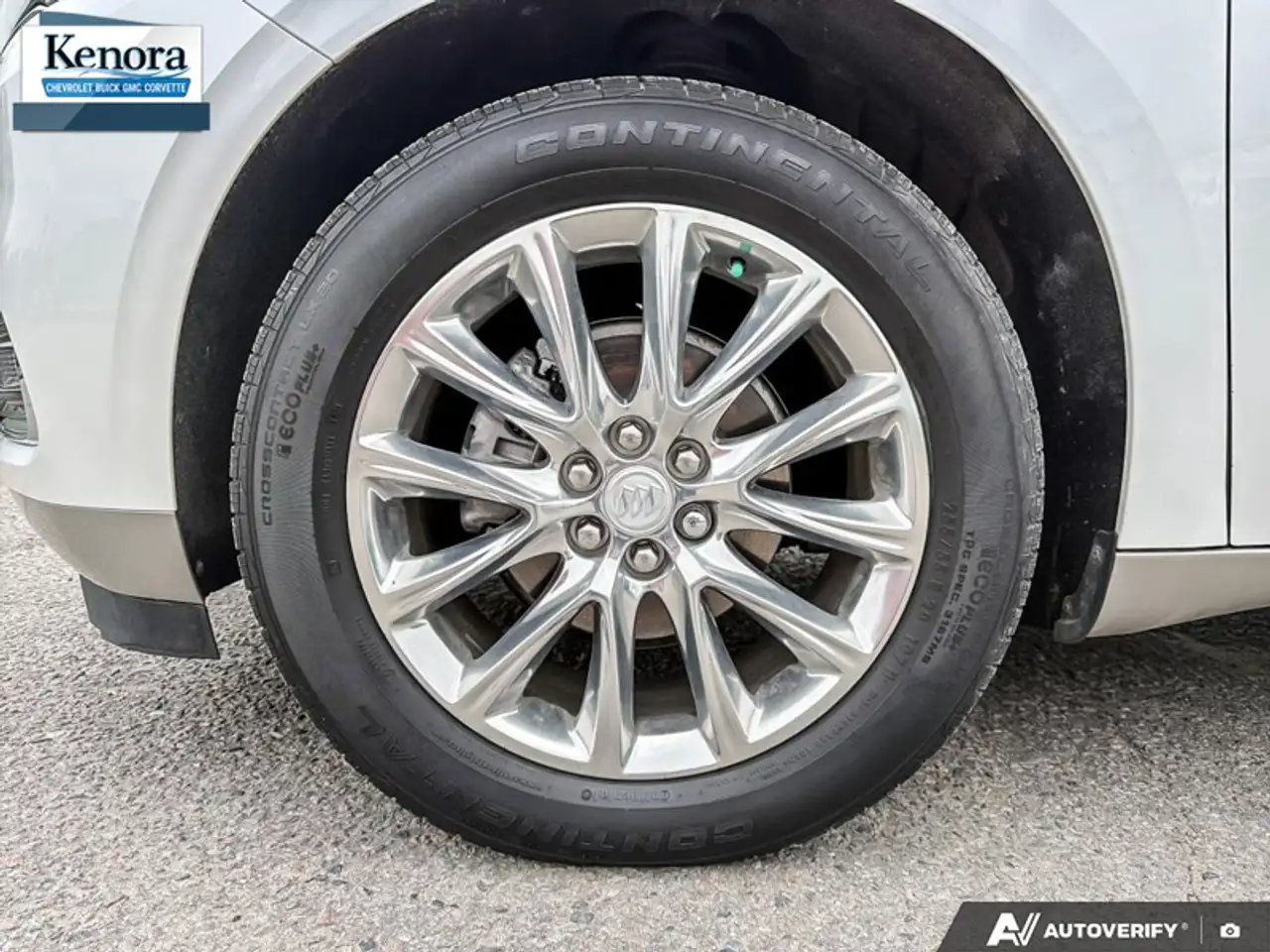 Buick Enclave photo Buick Enclave