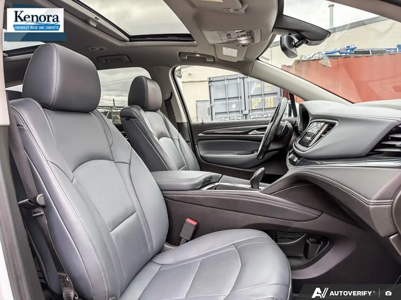 Buick Enclave photo Buick Enclave