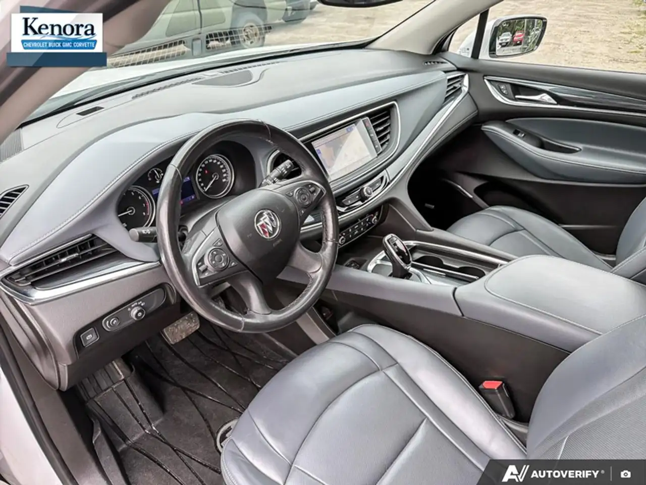 Buick Enclave photo Buick Enclave