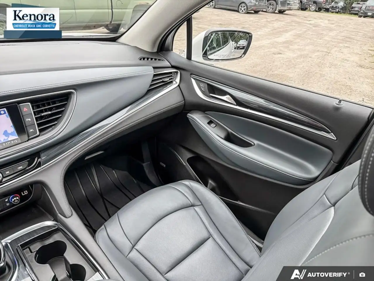 Buick Enclave photo Buick Enclave