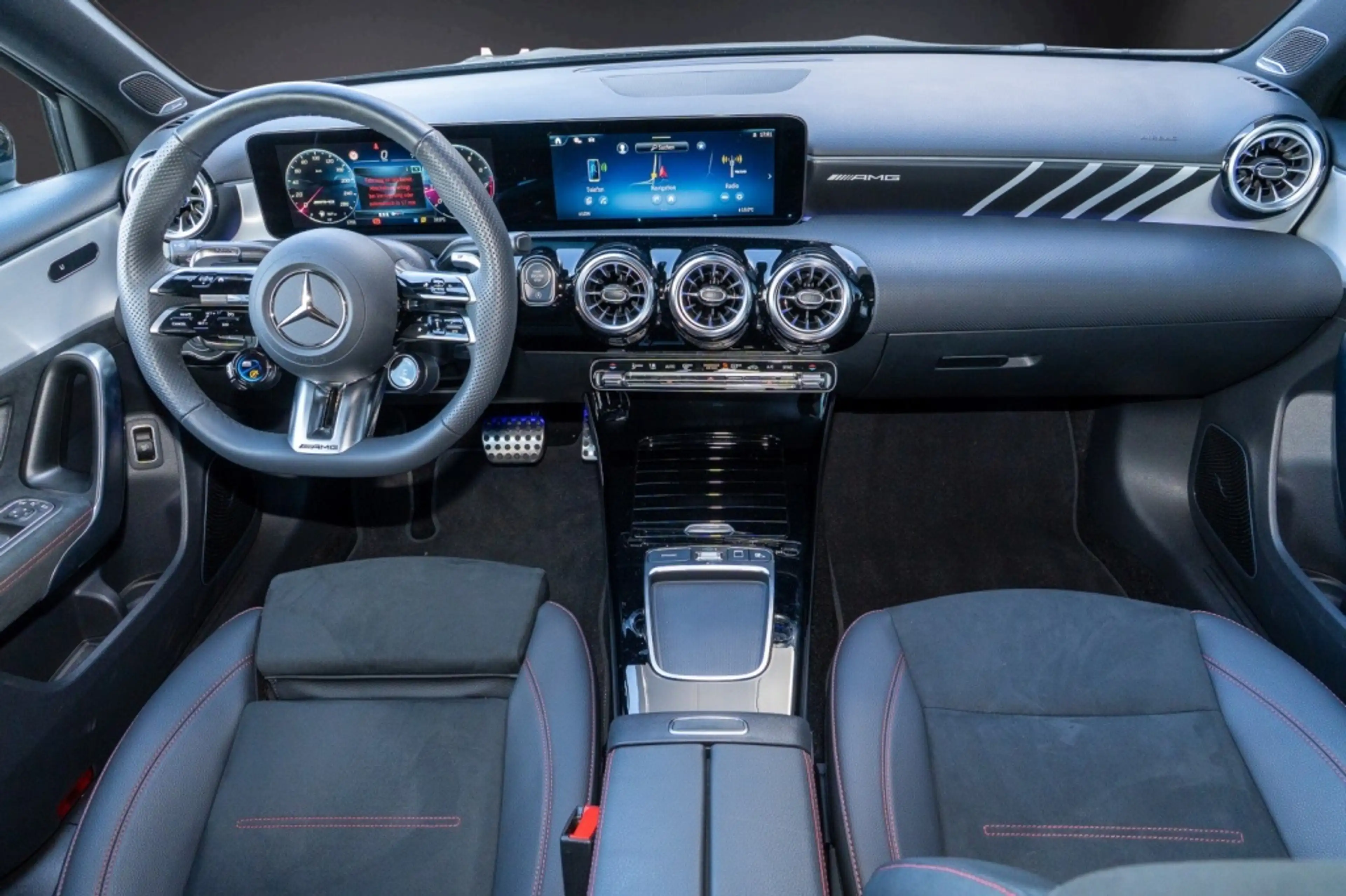 Mercedes-Benz A 35 AMG AMG A 35 4M *AERO Night II GRAU MATT Burm LIM 19 — photo 7