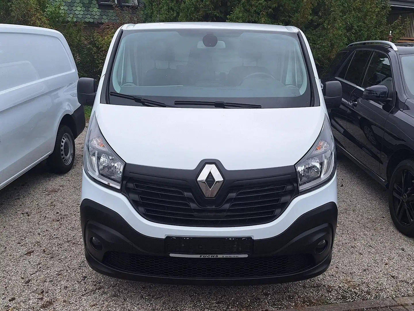 Renault Trafic Kasten L2H1 2,9t Komfort 1.Hand AHK Weiß - 2