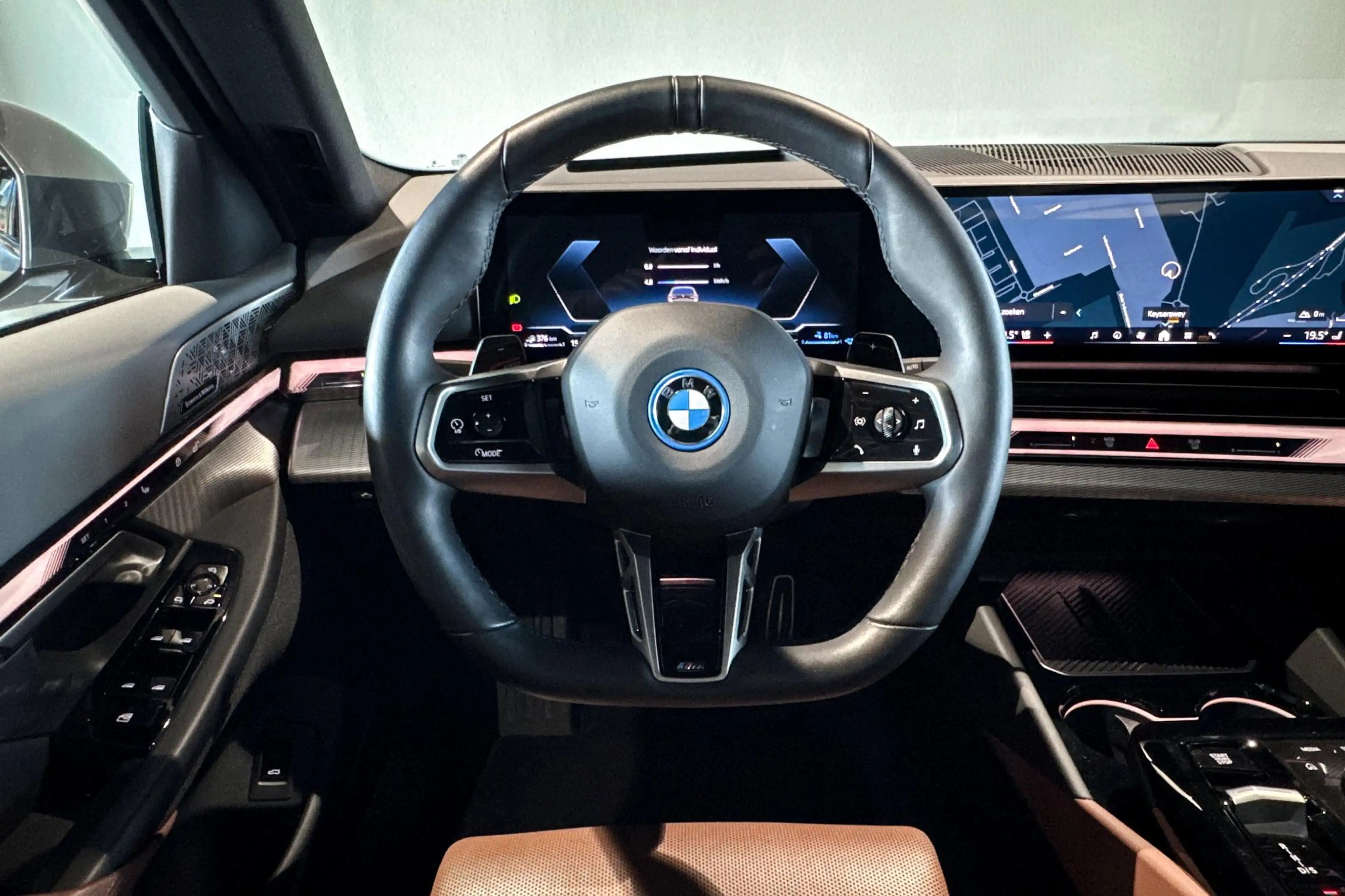 BMW 550 5 Serie Touring 550e xDrive | M Sport Pro | Glazen — photo 13