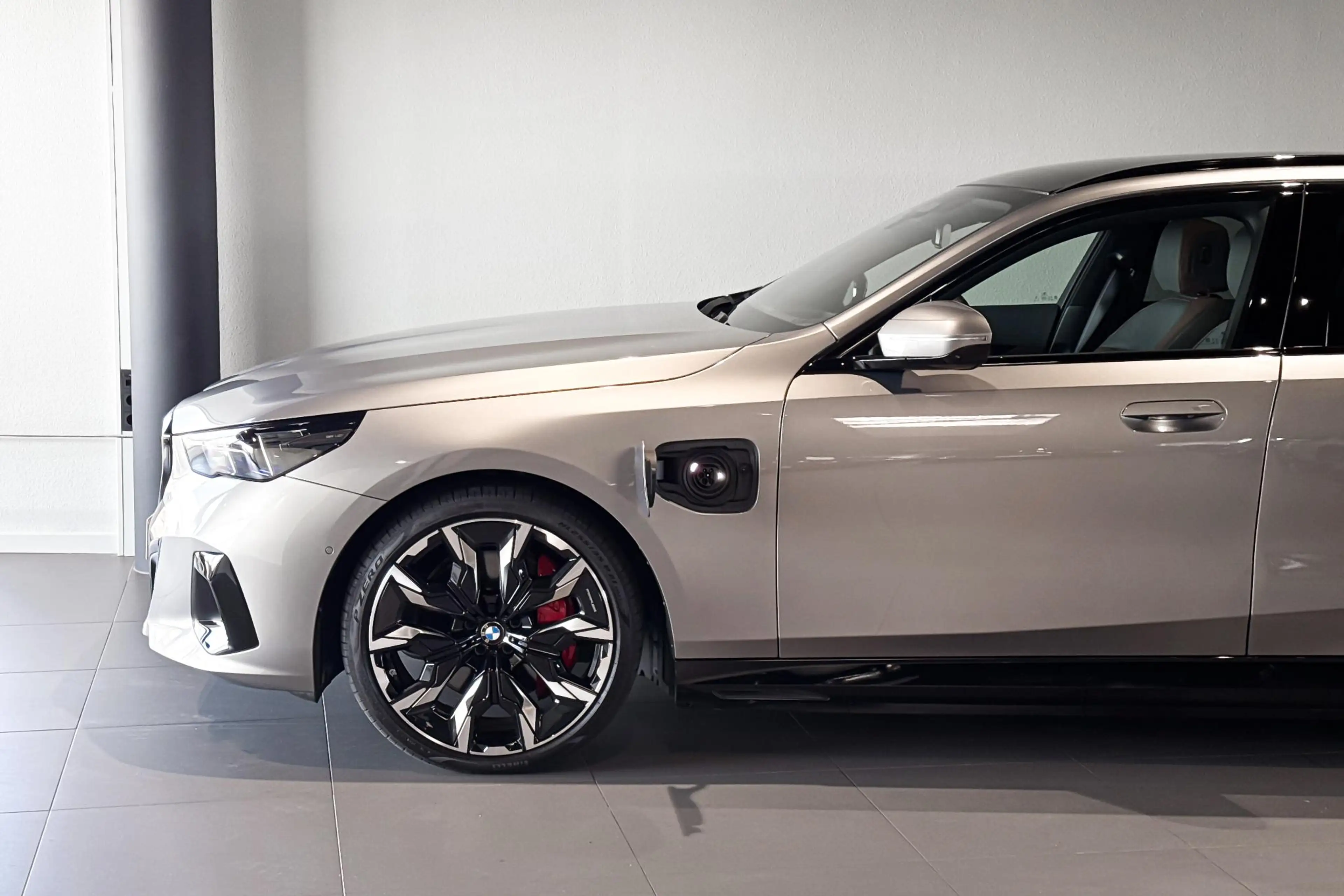 BMW 550 5 Serie Touring 550e xDrive | M Sport Pro | Glazen — photo 4