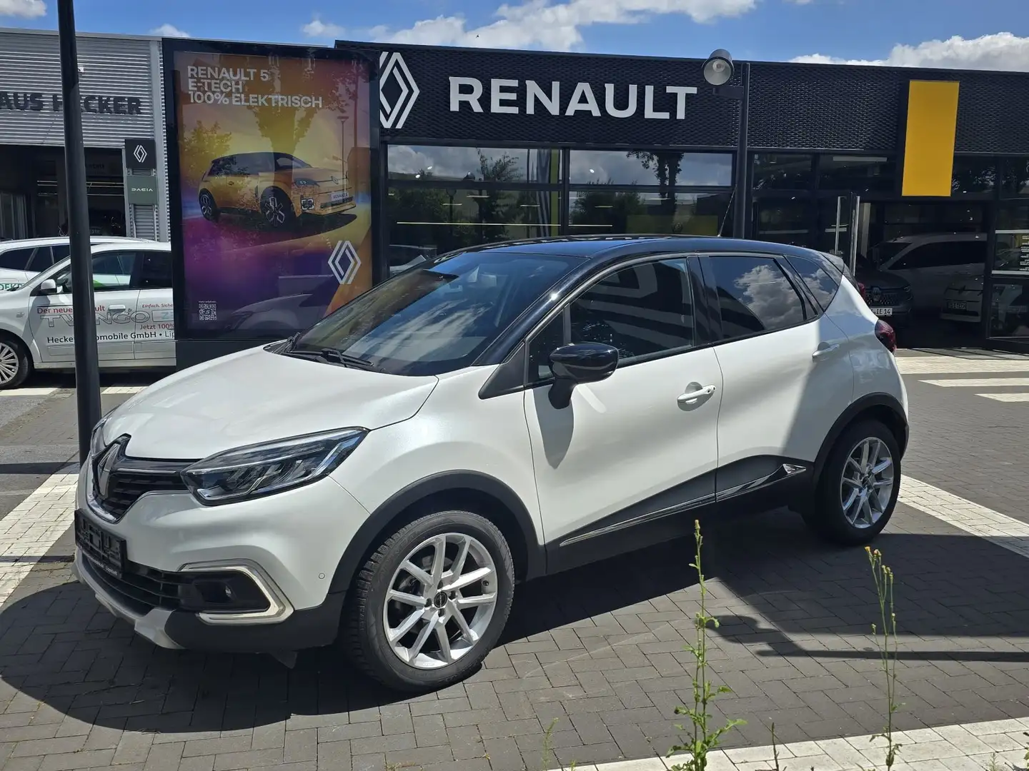 Renault Captur 1.2 TCe 120 Intens ENERGY *Navi*Automatik* Noir - 1
