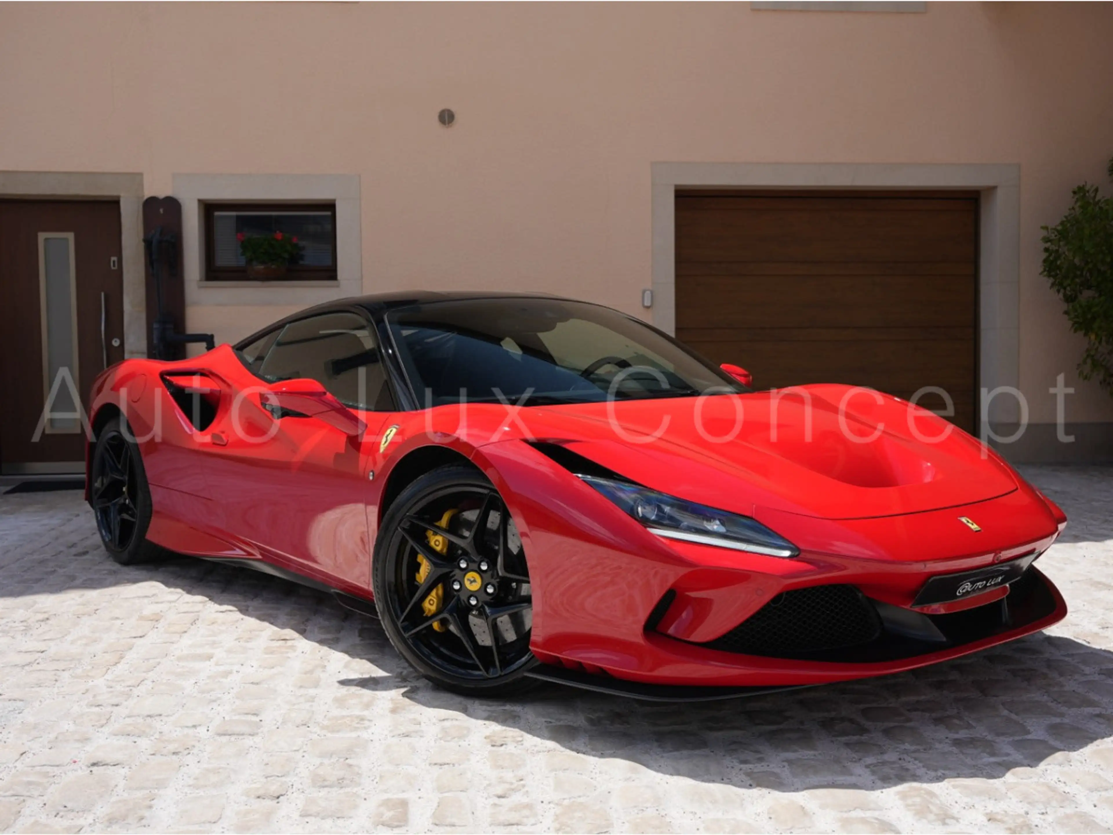 Ferrari F8 Tributo Full PPF/Carbon/Lift/Racing Seats/Passenger Displa — photo 2