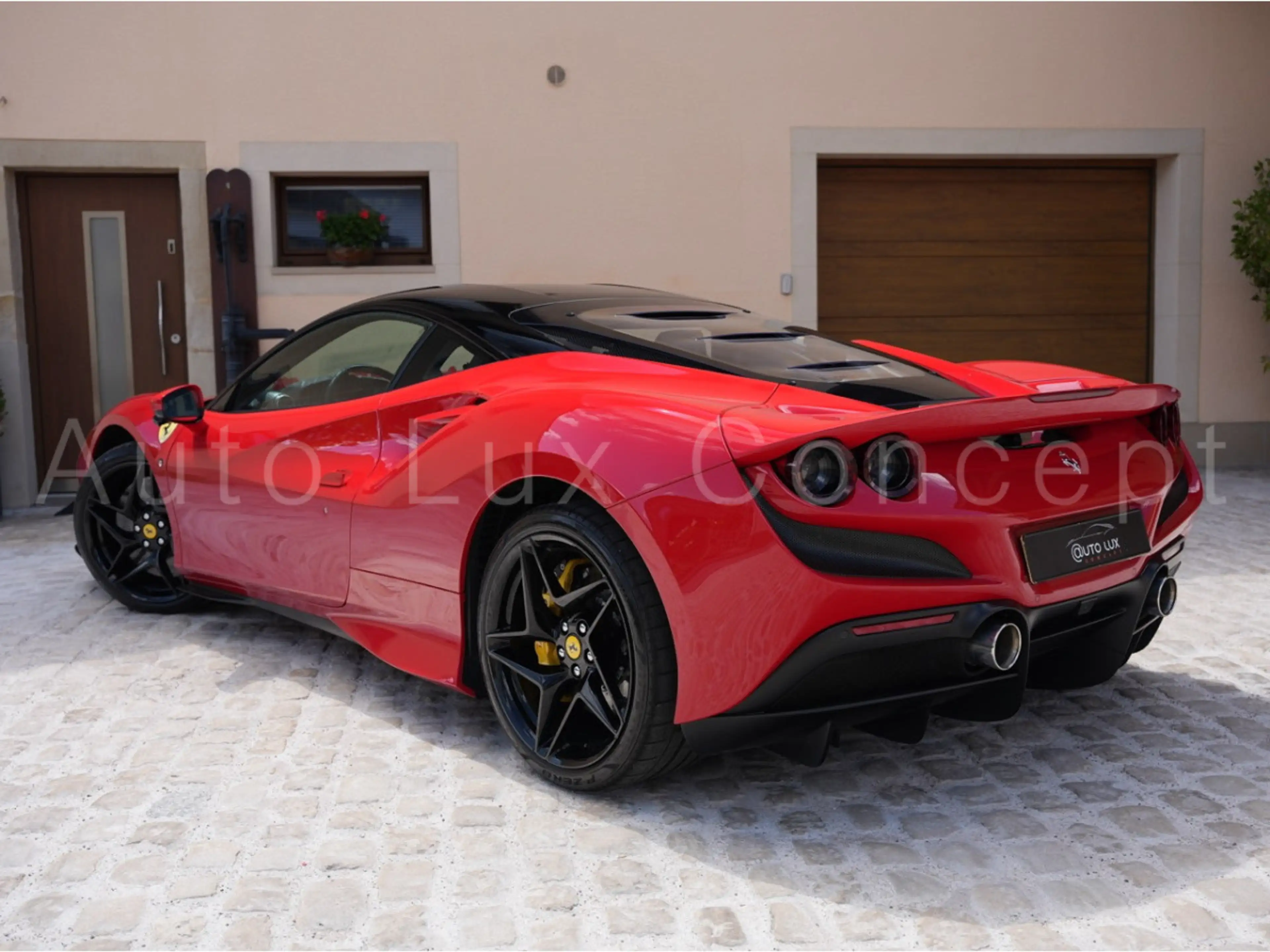Ferrari F8 Tributo Full PPF/Carbon/Lift/Racing Seats/Passenger Displa — photo 4