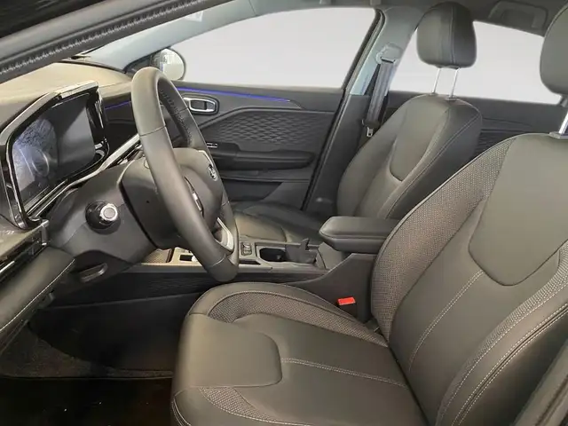DR Automobiles DR3 view 7