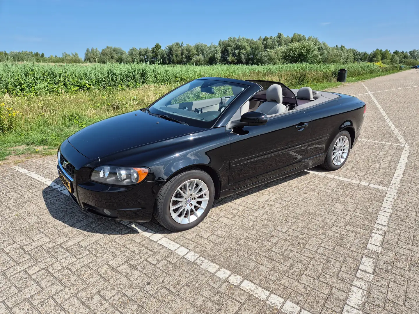 Volvo C70 C70 2.4i Kinetic Negro - 1