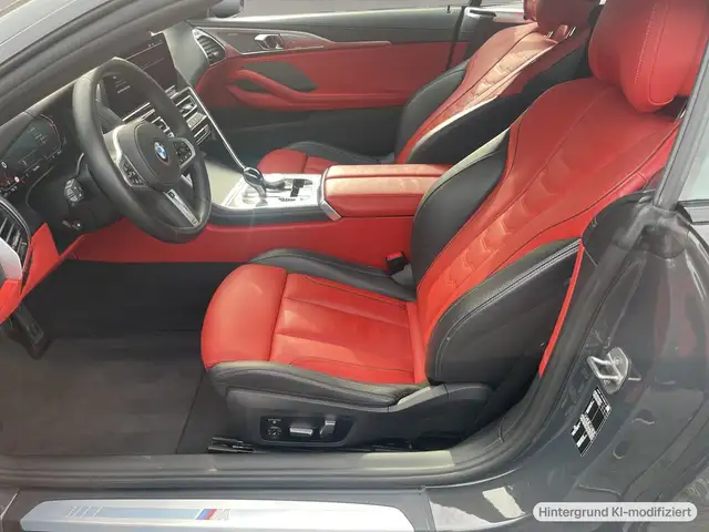 BMW 8 Series view 12