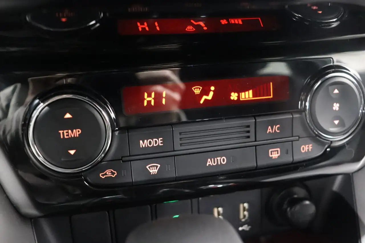 Mitsubishi Eclipse Cross снимка Mitsubishi Eclipse Cross