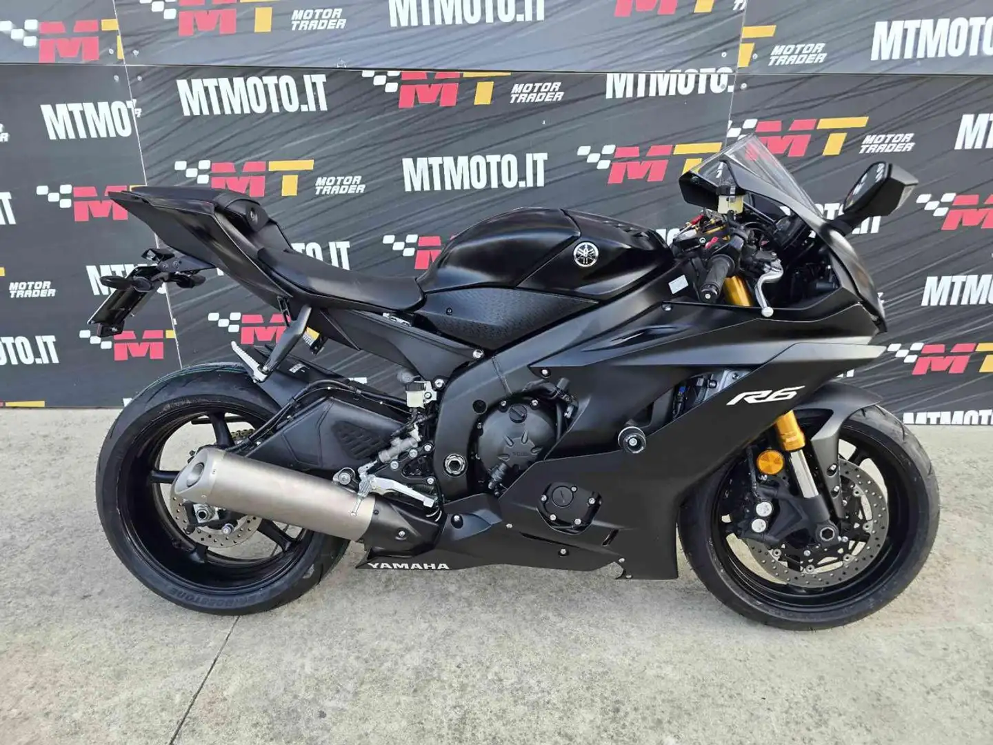 Yamaha YZF-R6 TCS Video 360 km 1428 Nero - 1