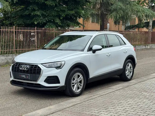 Audi Q3 Q3 35 2.0 tdi Business s-tronic