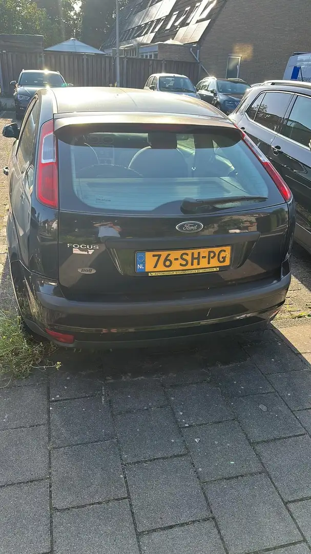 Ford Focus Focus 1.6-16V First Edition Zwart - 2