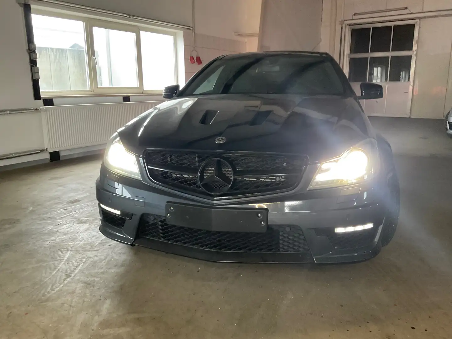 Mercedes-Benz C 63 AMG C 63 AMG Edition 507 (204.377) Gris - 1