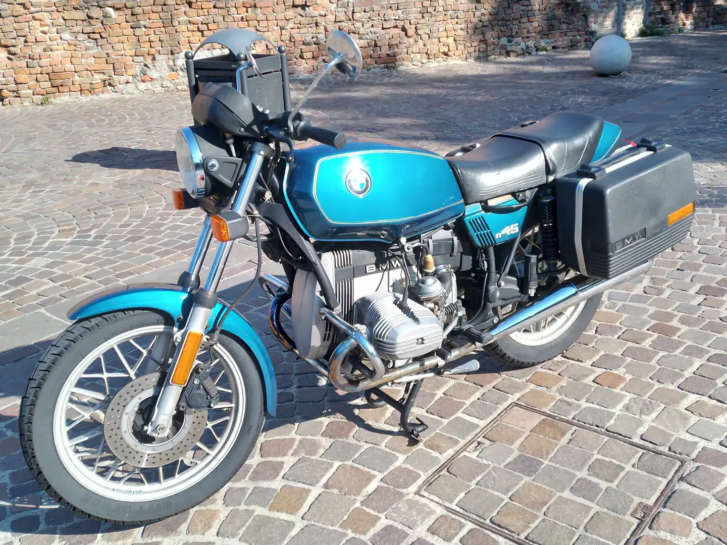 BMW R 45 Zelená - 1