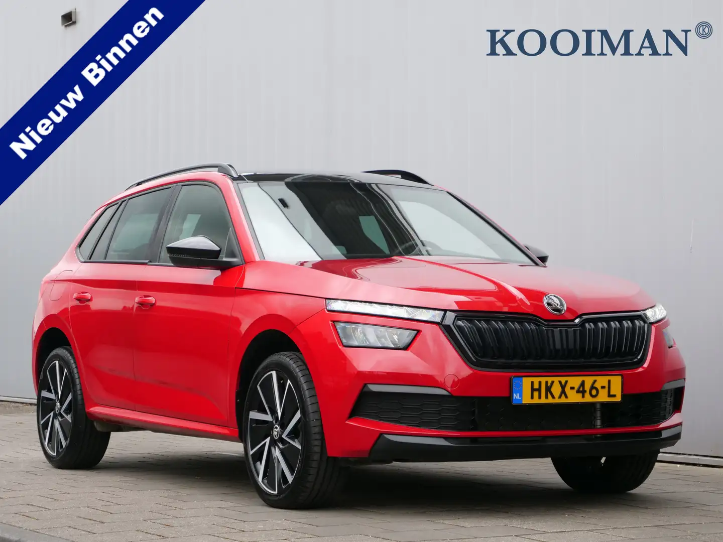 Skoda Kamiq 1.0 TSI 110pk Sport Business Automaat Apple Carpla Rood - 1