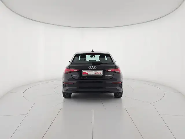 Audi A3 view 4