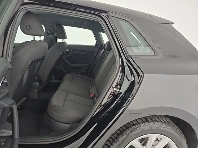 Audi A3 view 10