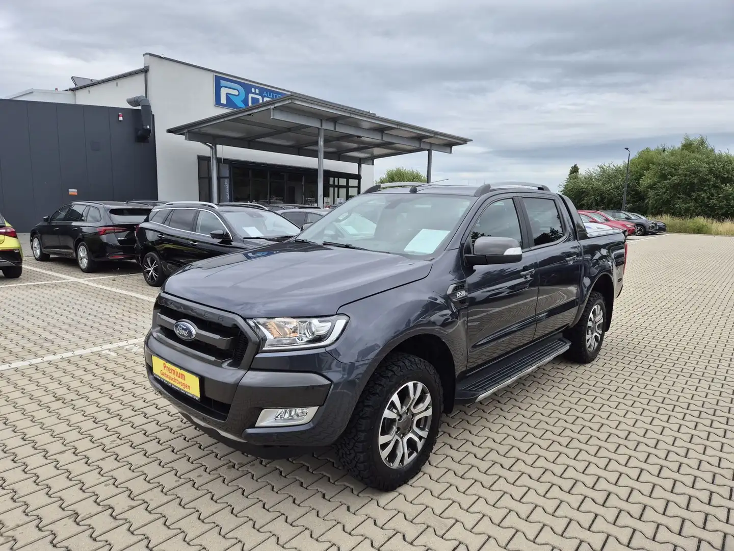 Ford Ranger Wildtrak Doppelkabine 4x4 AHK NAVI Grijs - 1