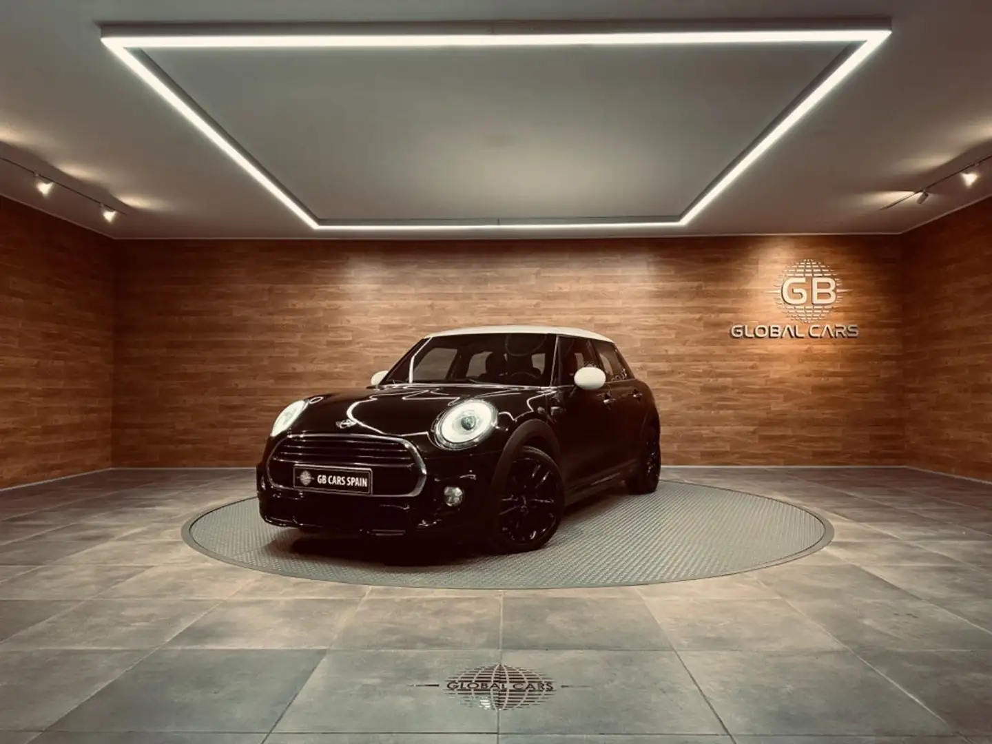 MINI Cooper 5 PUERTAS Noir - 1