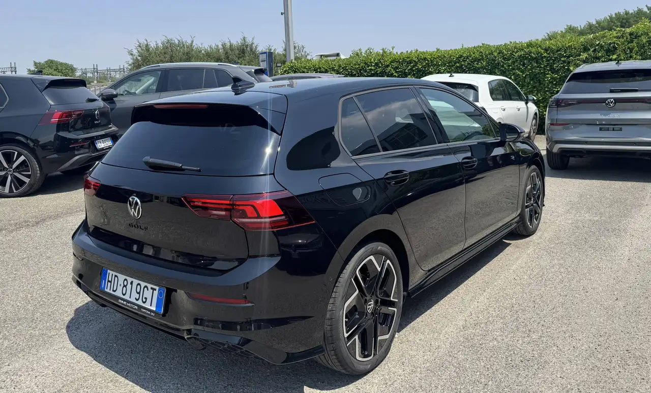 Volkswagen Golf 2026