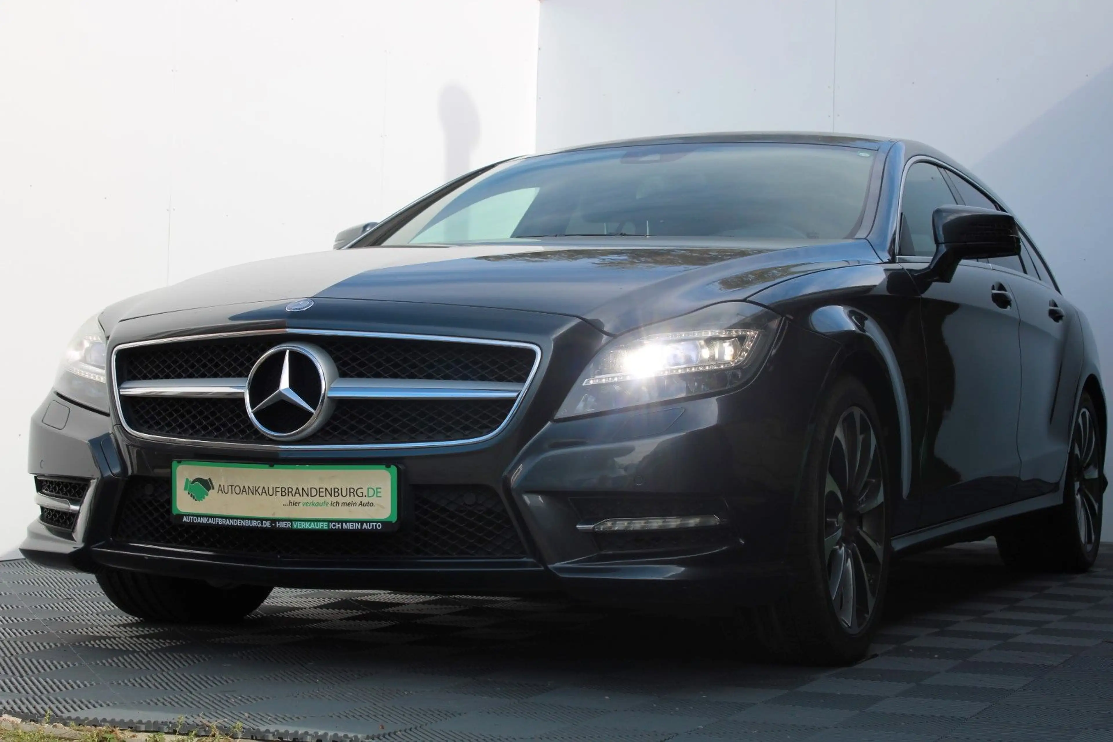 Mercedes-Benz CLS CLS 350 CDI BlueEfficiency — photo 8