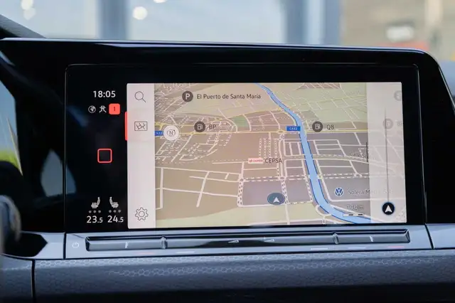 Volkswagen Golf view 10